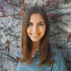 Meet your Posher, Laura